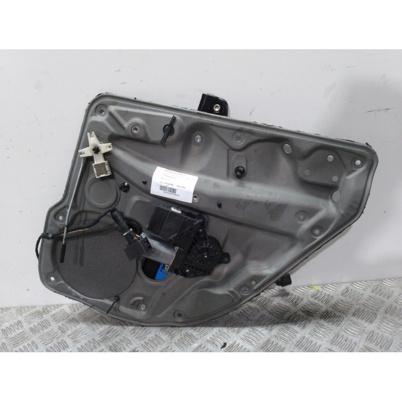 Recambio de elevalunas trasero derecho para volkswagen golf iv berlina (1j1) highline referencia OEM IAM 1J4839756E  