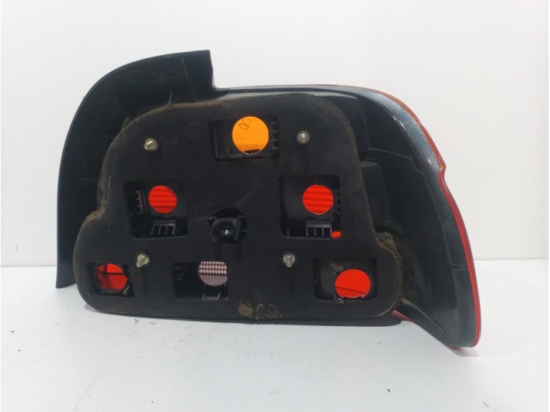 Recambio de piloto trasero izquierdo para bmw serie 5 berlina (e39) 520i referencia OEM IAM   