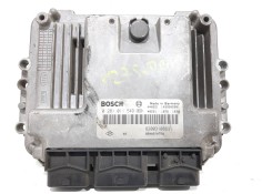 Recambio de centralita motor uce para renault megane ii berlina 5p confort authentique referencia OEM IAM 8200310863 0281011549 