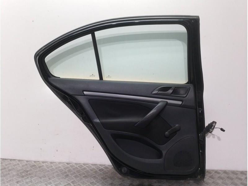Recambio de puerta trasera izquierda para skoda octavia berlina (1z3) family referencia OEM IAM  TAXI 