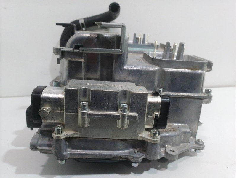 Recambio de alternador para kia niro business referencia OEM IAM 366002B640  