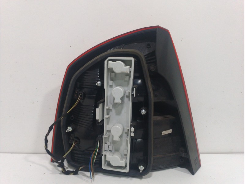 Recambio de piloto trasero derecho para skoda octavia berlina (1z3) family referencia OEM IAM   