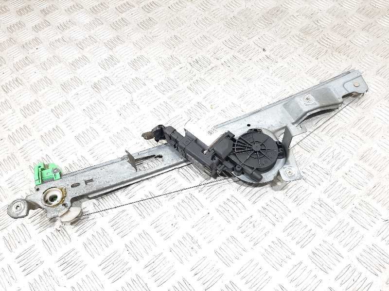 Recambio de elevalunas delantero izquierdo para renault scenic ii confort dynamique referencia OEM IAM 8200646841  
