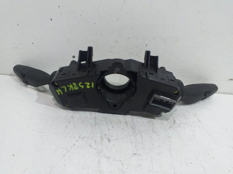 Recambio de mando multifuncion para kia niro business referencia OEM IAM 93403G5960 93403G5960 