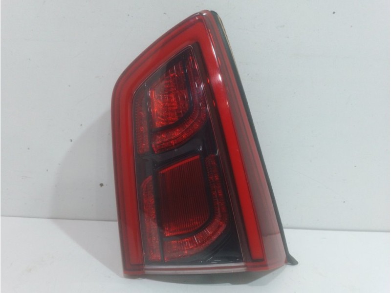 Recambio de piloto porton trasero derecho para kia niro business referencia OEM IAM 82404G5130  