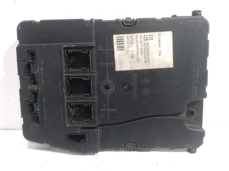 Recambio de caja reles / fusibles para renault megane ii berlina 5p authentique referencia OEM IAM 8200306435 S118400320C 