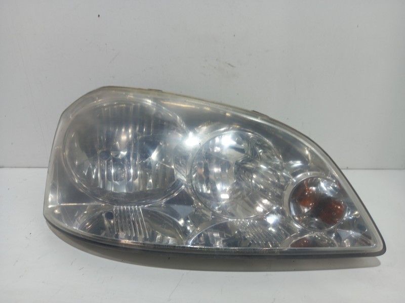 Recambio de faro derecho para daewoo nubira berlina se referencia OEM IAM 96458810  