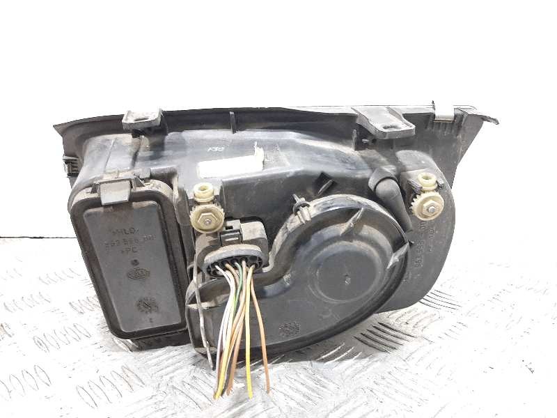 Recambio de faro derecho para volkswagen bora berlina (1j2) trendline referencia OEM IAM   