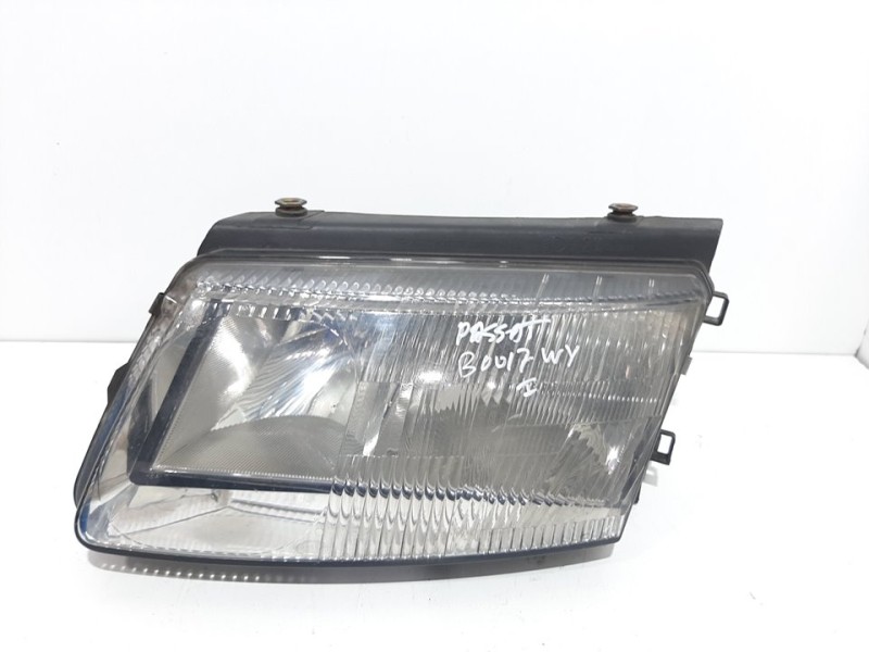 Recambio de faro izquierdo para volkswagen passat berlina (3b2) comfortline referencia OEM IAM   