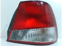 Recambio de piloto trasero derecho para hyundai accent (lc) gls referencia OEM IAM 9240225220  