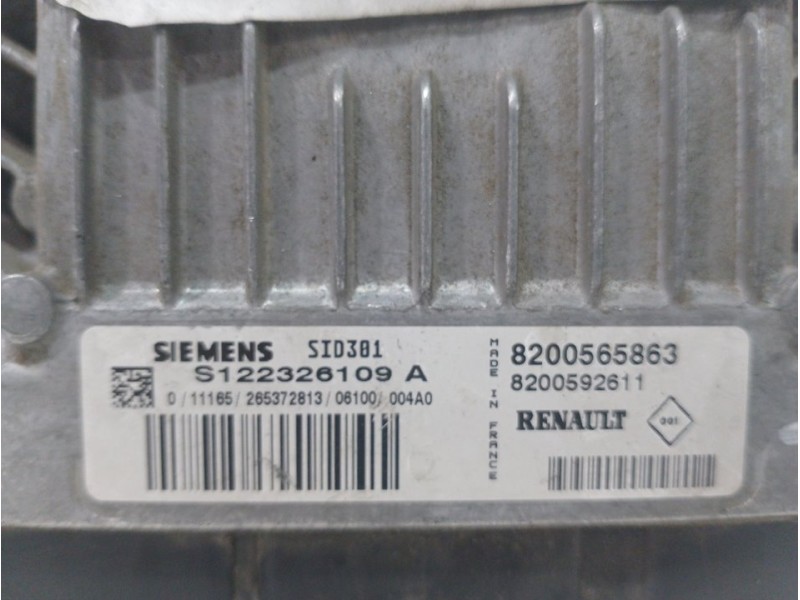 Recambio de centralita motor uce para renault scenic ii emotion plus referencia OEM IAM 8200592611 8200565863 S122326109A