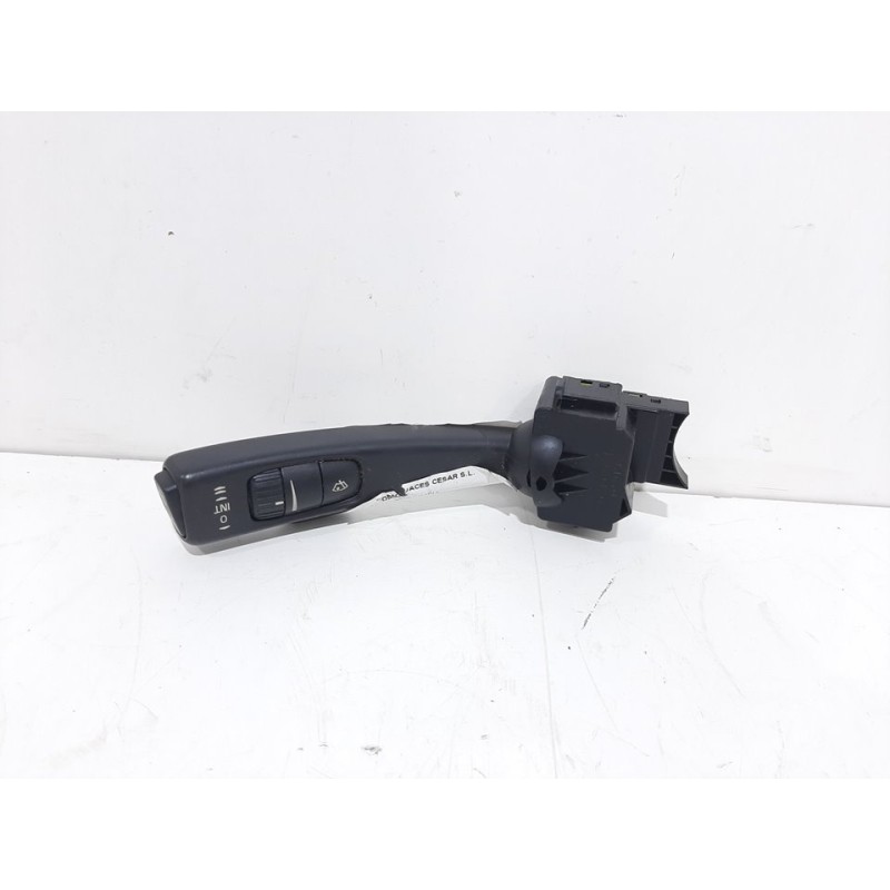 Recambio de mando limpia para volvo v50 familiar 1.6 d kinetic referencia OEM IAM 17D770  