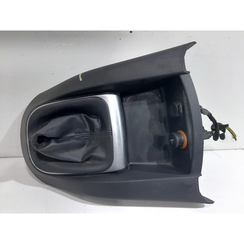 Recambio de cenicero para citroën c4 lim. seduction referencia OEM IAM 9688975177  