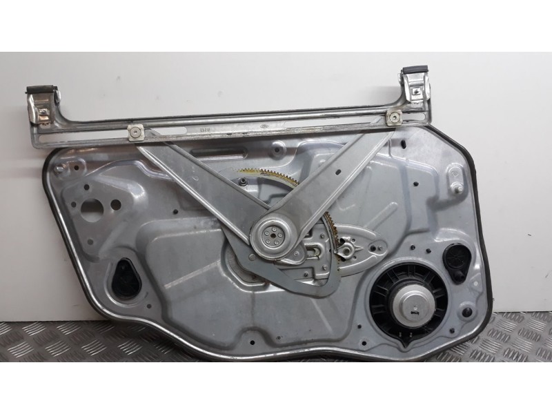 Recambio de elevalunas delantero derecho para volvo v50 familiar 1.6 d kinetic referencia OEM IAM 30753144RH  