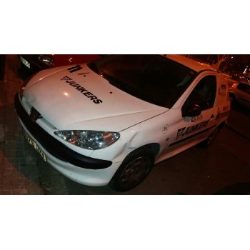 PEUGEOT 206 BERLINA