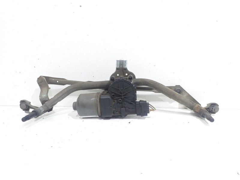 Recambio de motor limpia delantero para peugeot 207 confort referencia OEM IAM 0390241540  
