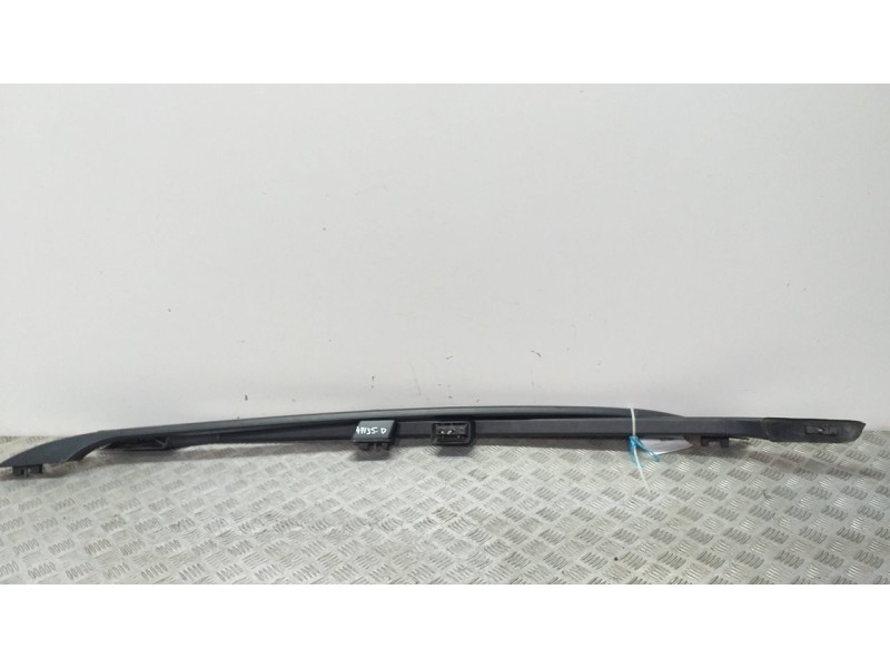 Recambio de barras vaca para renault megane ii familiar dynamique referencia OEM IAM 8200400390  