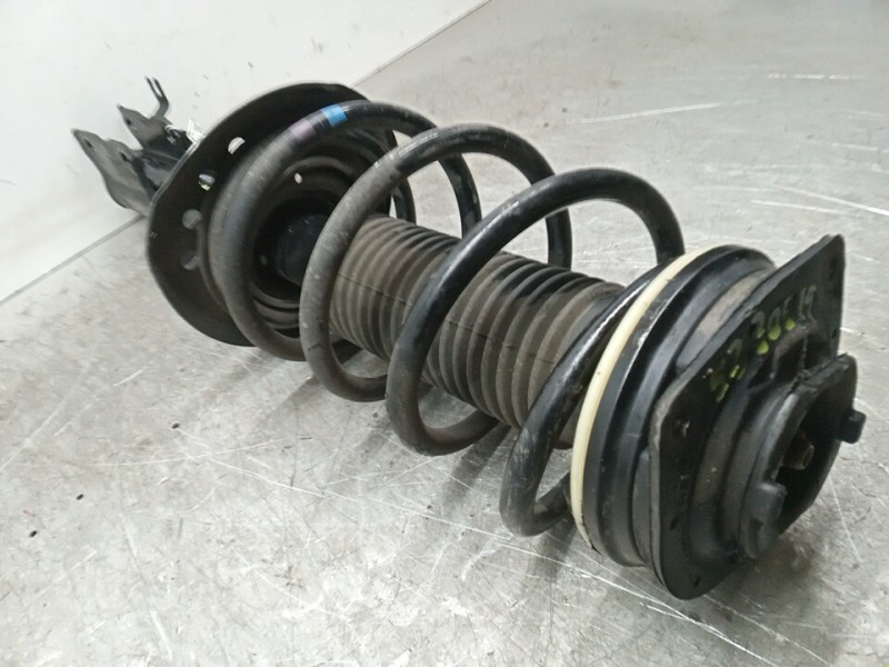 Recambio de amortiguador delantero izquierdo para nissan qashqai (j10) acenta referencia OEM IAM E4303BR00B  