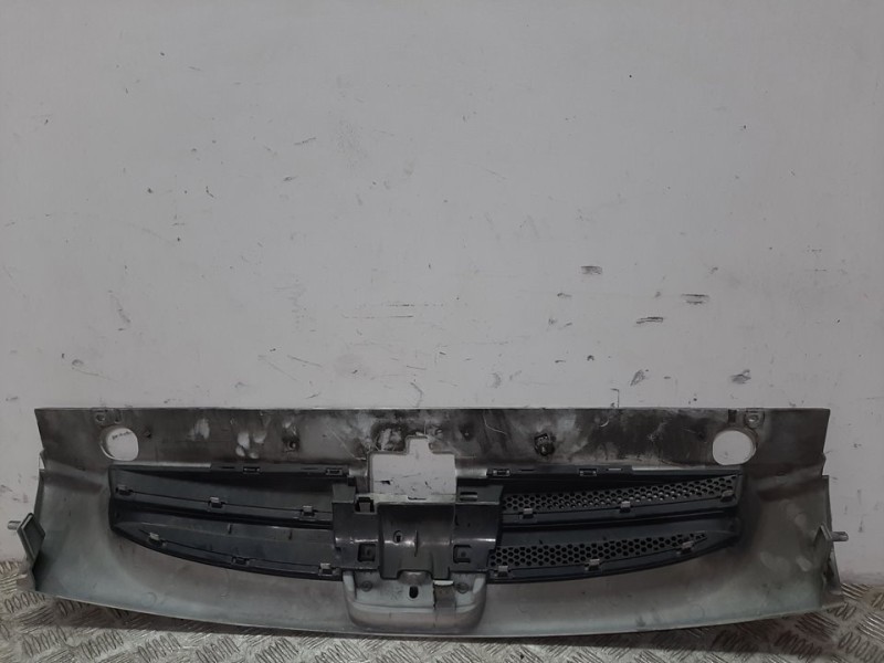 Recambio de rejilla delantera para peugeot partner (s2) combi plus referencia OEM IAM 9644758777 BLANCO 