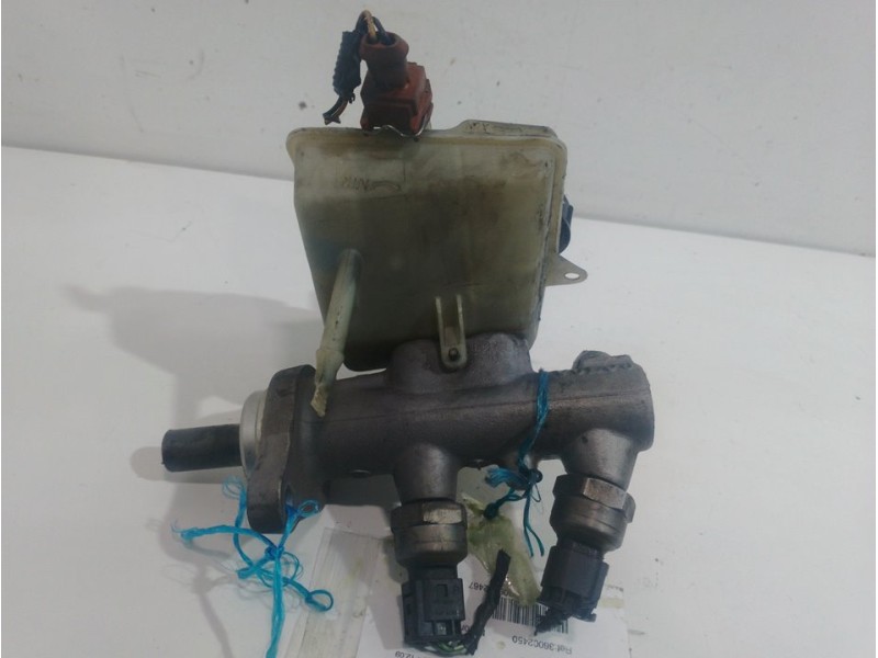 Recambio de bomba freno para volvo xc70 momentum awd referencia OEM IAM 36002450  