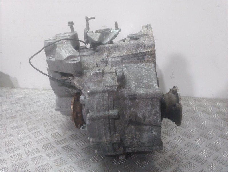 Recambio de caja cambios para skoda octavia berlina (1z3) elegance referencia OEM IAM 02Q300043NX HDV 