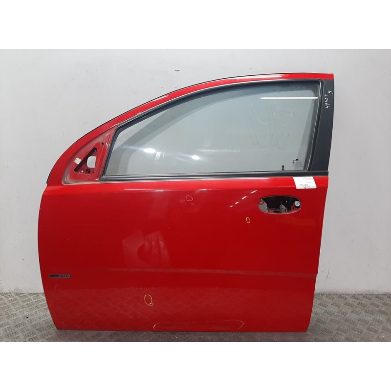 Recambio de puerta delantera izquierda para chevrolet kalos 1.2 se referencia OEM IAM  ROJO 