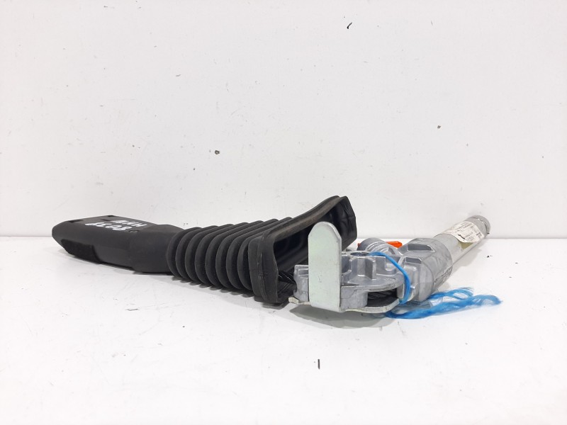 Recambio de enganche cinturon delantero izquierdo para nissan qashqai (j10) acenta referencia OEM IAM   