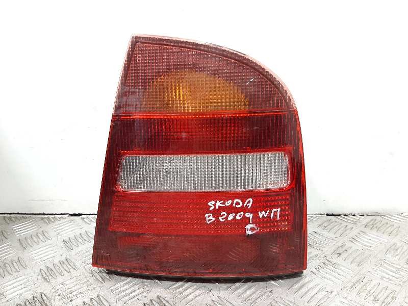 Recambio de piloto trasero derecho para skoda octavia berlina (1u2) 1.9 tdi glx referencia OEM IAM   