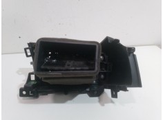 Recambio de rejilla aireadora para kia niro business referencia OEM IAM 84790G5000   2