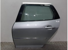 Recambio de puerta trasera izquierda para peugeot 407 sw sport referencia OEM IAM 9006H7 PLATA