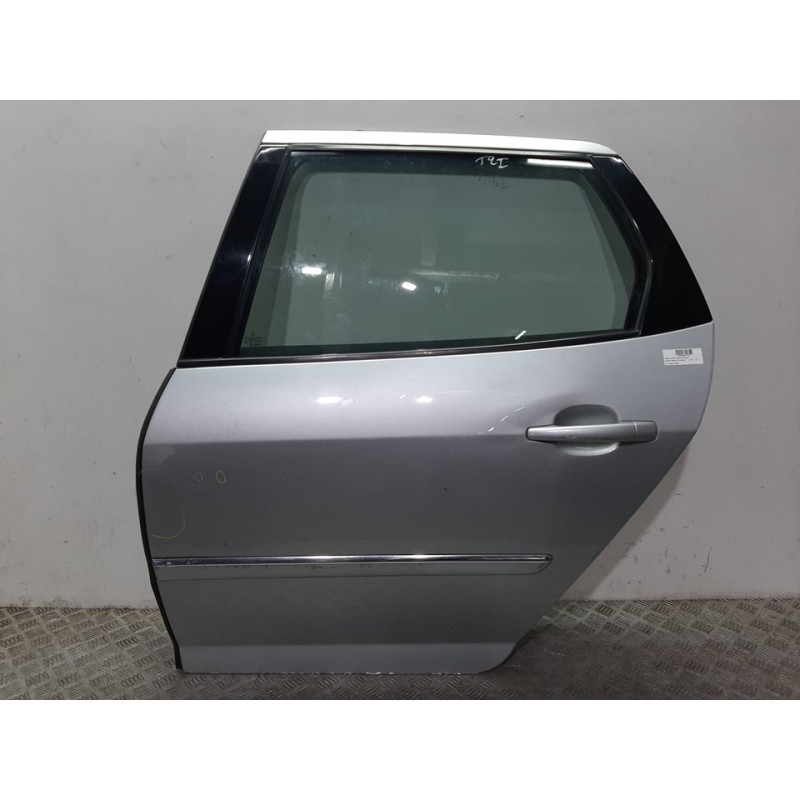 Recambio de puerta trasera izquierda para peugeot 407 sw sport referencia OEM IAM 9006H7 PLATA 