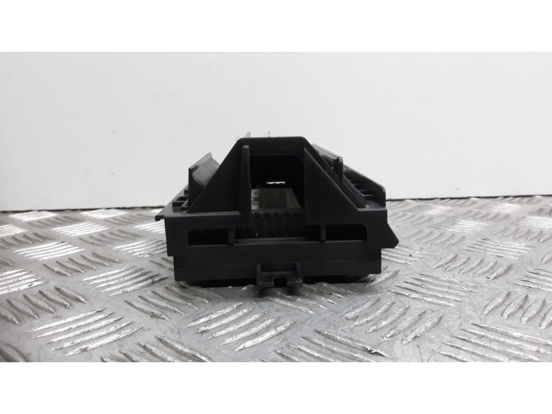 Recambio de centralita luces para bmw serie 5 berlina (e60) 525d referencia OEM IAM 9154943  