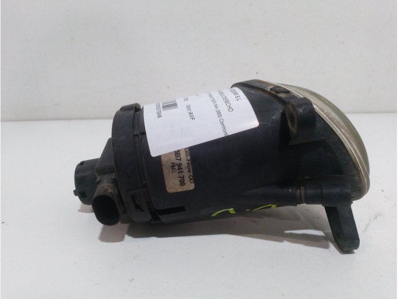 Recambio de faro antiniebla derecho para volkswagen passat berlina (3b3) comfortline referencia OEM IAM 3B7941700  