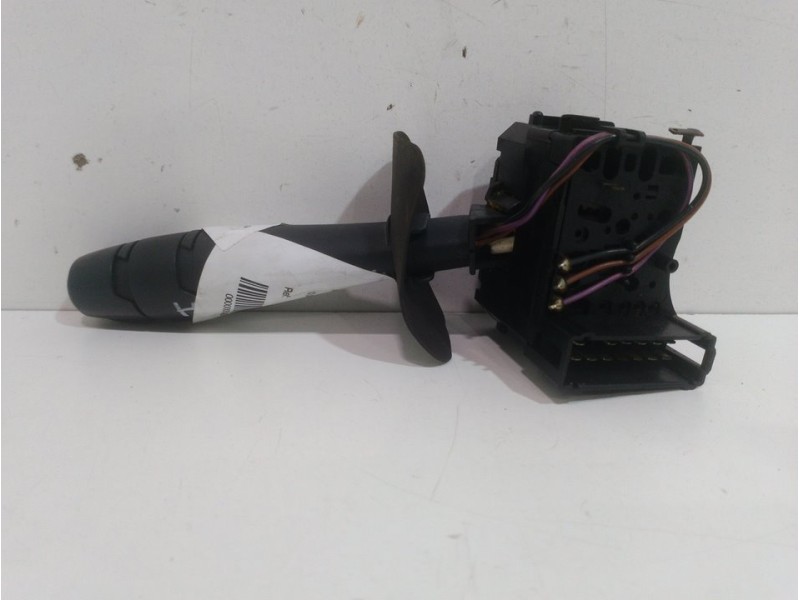 Recambio de mando intermitentes para renault megane i scenic (ja0) 1.9 d alize referencia OEM IAM   