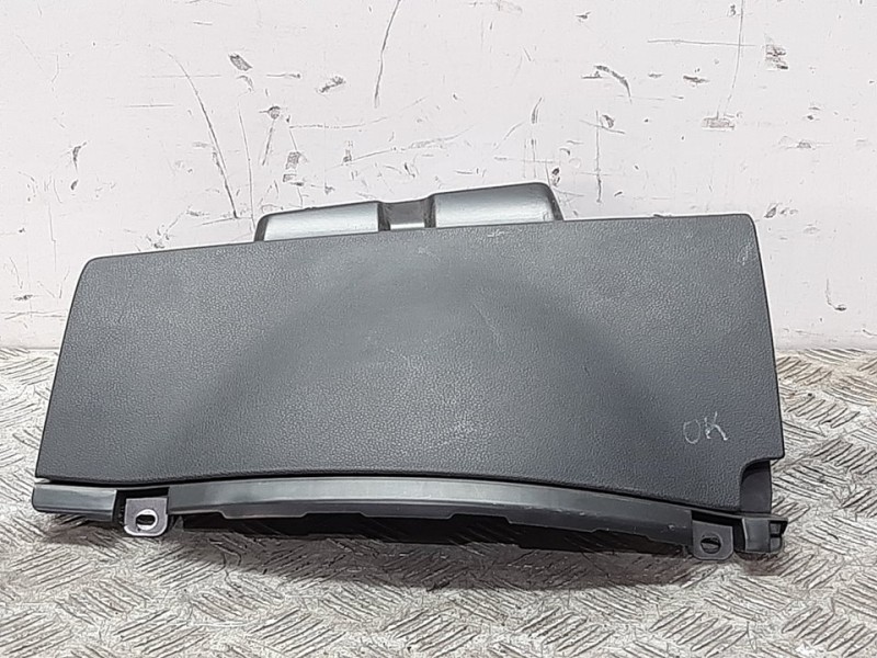 Recambio de guantera para citroën berlingo xtr 1,6 hdi 92 referencia OEM IAM 9680927277 04157T06 