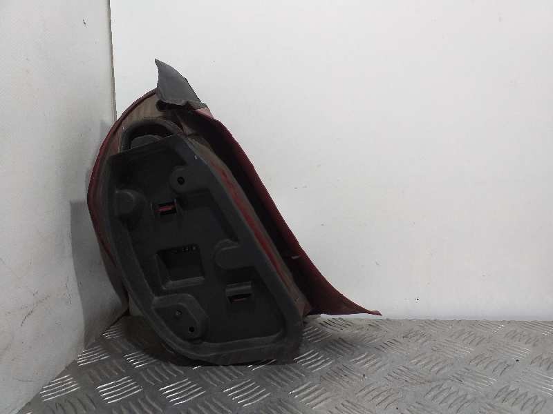 Recambio de piloto trasero derecho para citroën c5 berlina 2.0 hdi sx referencia OEM IAM   