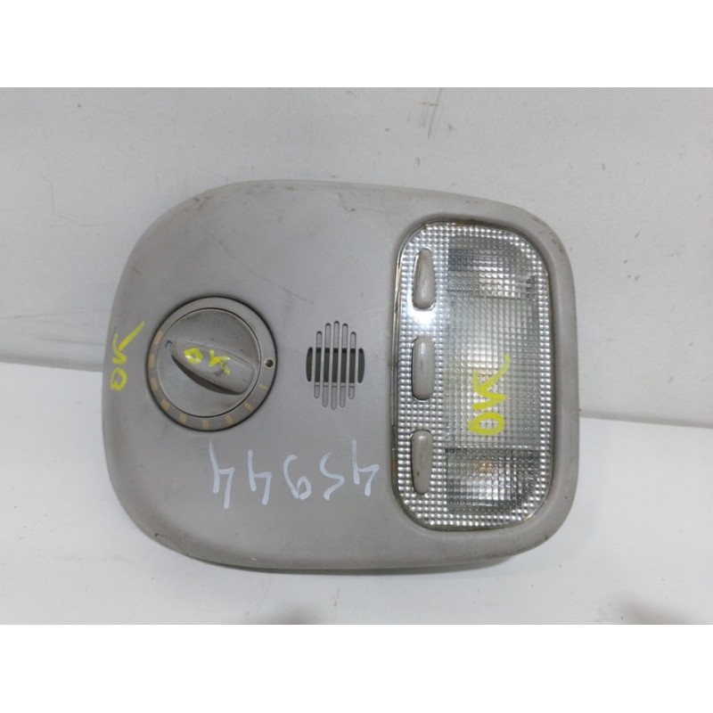 Recambio de luz interior delantera para peugeot 407 st sport referencia OEM IAM 9648338477  