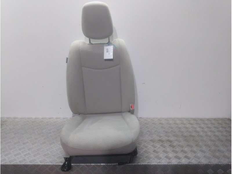 Recambio de asiento delantero derecho para nissan leaf basis referencia OEM IAM  BLANCO 