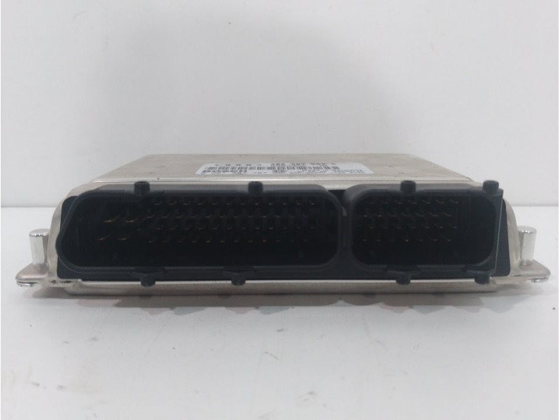 Recambio de centralita motor uce para audi a4 berlina (b5) 2.4 referencia OEM IAM 4B0907552C 0261204767 