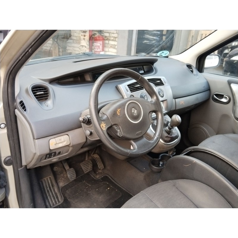 RENAULT GRAND SCÉNIC II (JM0/1_) - imagen 5
