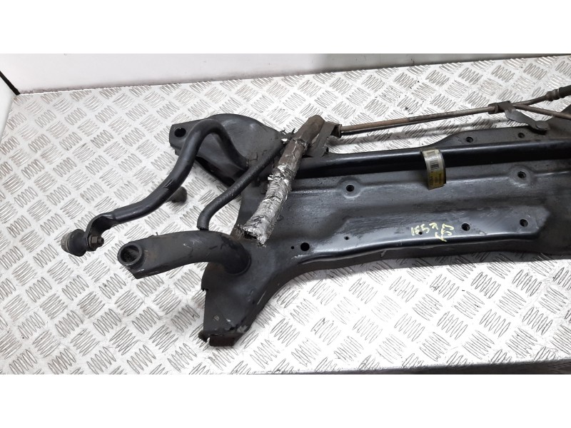 Recambio de puente delantero para dodge caliber s referencia OEM IAM 5105597AC  