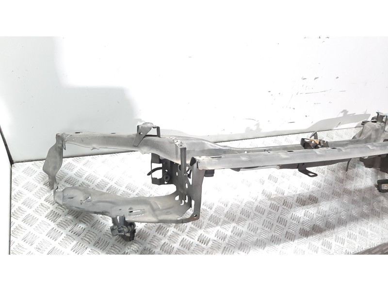 Recambio de panel frontal para volvo v50 familiar d5 kinetic referencia OEM IAM   