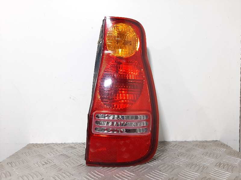 Recambio de piloto trasero derecho para hyundai matrix (fc) 1.6 gls referencia OEM IAM 9240217010  