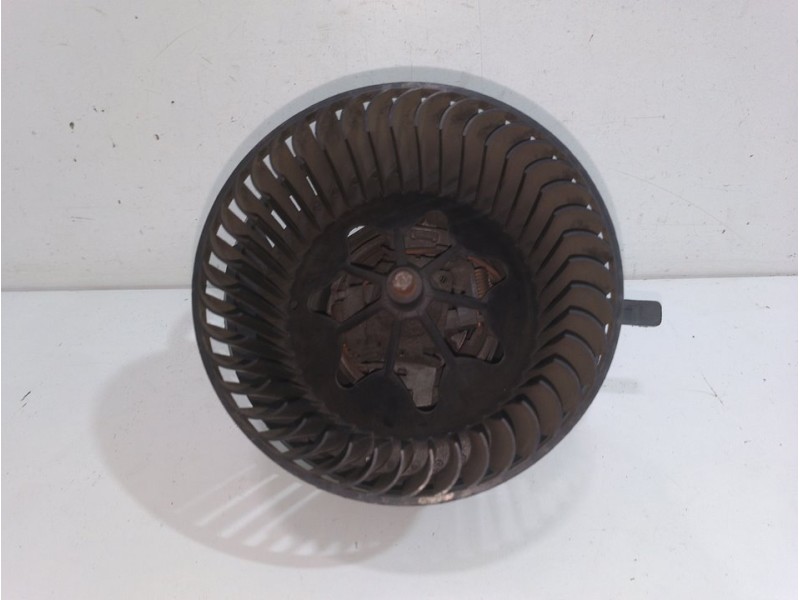 Recambio de motor calefaccion para seat leon (1p1) stylance / style referencia OEM IAM 1K1820015J N998887V  Recambio de motor calefaccion para seat leon (1p1) stylance / style referencia OEM IAM 1K1820015J N998887V