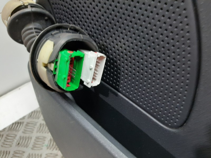 Recambio de puerta delantera derecha para citroën c2 vtr referencia OEM IAM 9004T0 NEGRO 