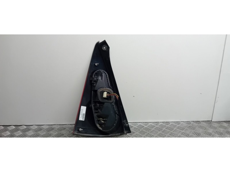 Recambio de piloto trasero derecho para citroën c1 audace referencia OEM IAM 8155004060  