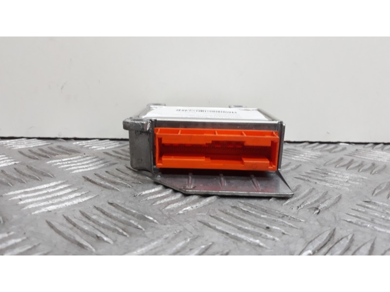 Recambio de centralita airbag para bmw serie 5 berlina (e39) 525tds referencia OEM IAM 65778374799  