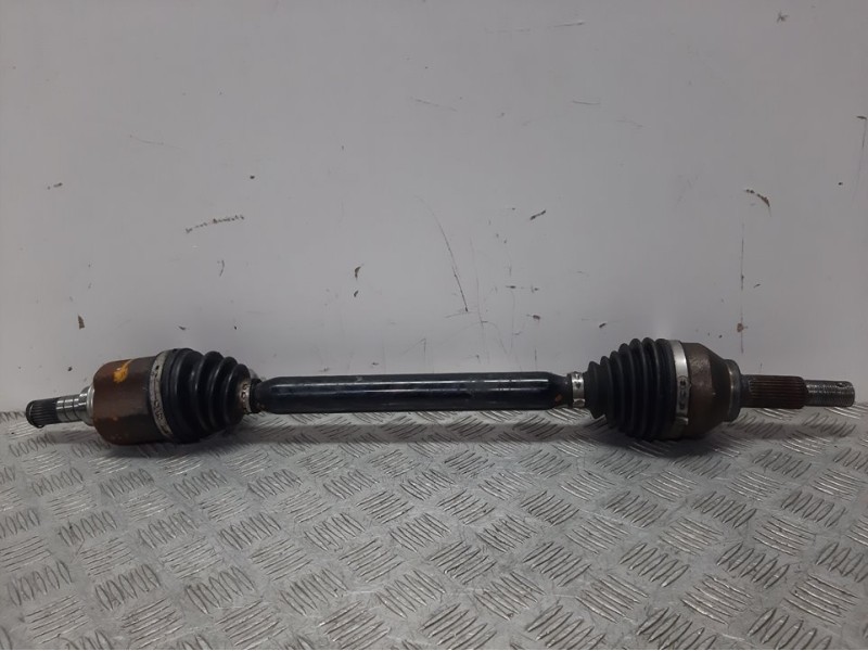 Recambio de transmision delantera izquierda para nissan leaf basis referencia OEM IAM 391013NF1A  