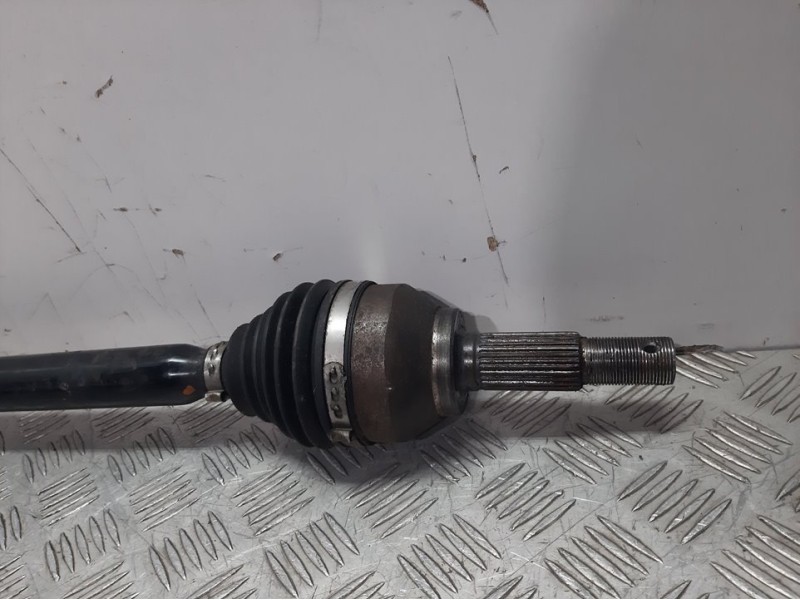 Recambio de transmision delantera izquierda para nissan leaf basis referencia OEM IAM 391013NF1A  