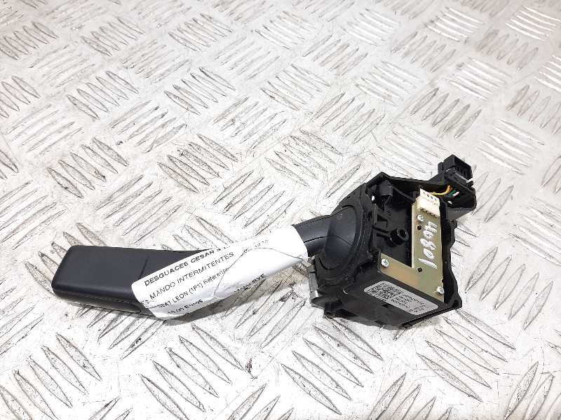 Recambio de mando intermitentes para seat leon (1p1) reference referencia OEM IAM 1K0953513  